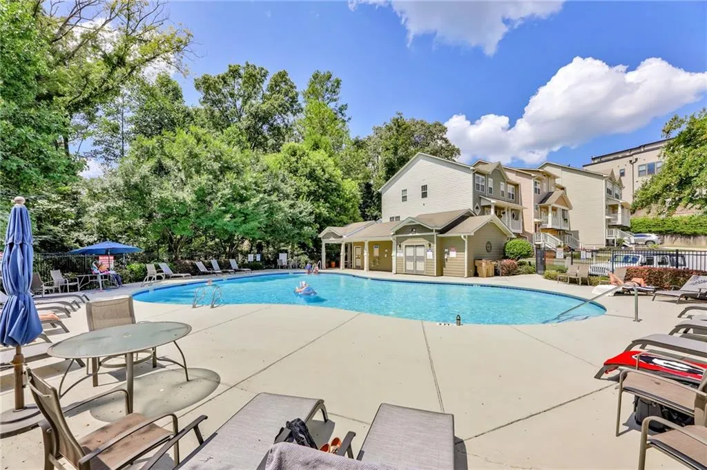 2003 Liberty Court Nw, Atlanta, Georgia 30318, 3 Bedrooms Bedrooms, ,3 BathroomsBathrooms,Residential,Sold,2003 Liberty Court Nw,6931112