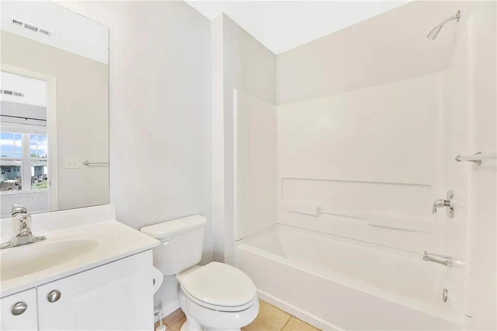 2003 Liberty Court Nw, Atlanta, Georgia 30318, 3 Bedrooms Bedrooms, ,3 BathroomsBathrooms,Residential,Sold,2003 Liberty Court Nw,6931112