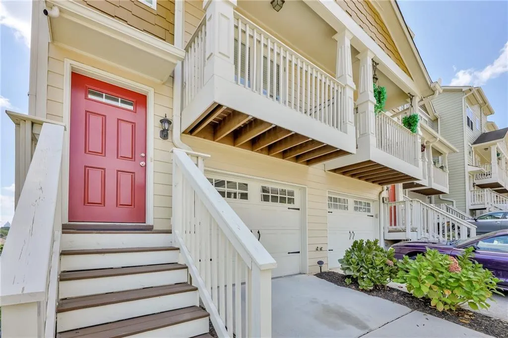 2003 Liberty Court Nw, Atlanta, Georgia 30318, 3 Bedrooms Bedrooms, ,3 BathroomsBathrooms,Residential,Sold,2003 Liberty Court Nw,6931112