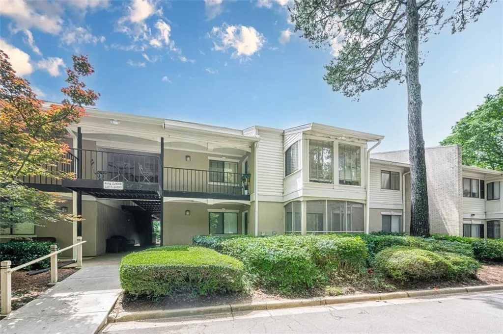 2015 Wingate Way, Atlanta, Georgia 30350, 2 Bedrooms Bedrooms, ,2 BathroomsBathrooms,Residential,For Sale,2015 Wingate Way,7581789