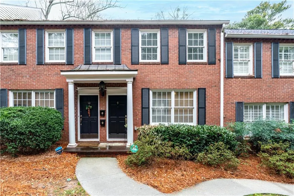 99 Sheridan Drive Ne Unit 9, Atlanta, Georgia 30305, 2 Bedrooms Bedrooms, 0 ,1 BathroomBathrooms,Residential,Sold,99 Sheridan Drive Ne Unit 9,7716344