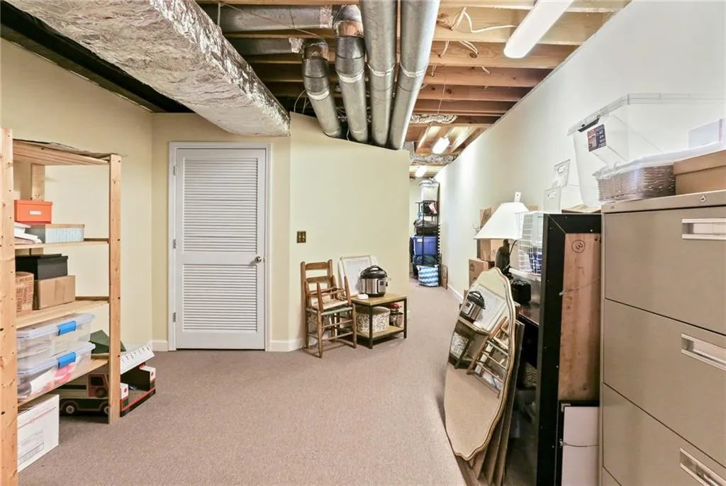 340 Riverhill Drive, Atlanta, Georgia 30328, 4 Bedrooms Bedrooms, ,3 BathroomsBathrooms,Residential,Sold,340 Riverhill Drive,6876511