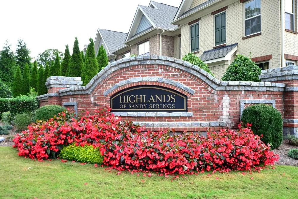 7585 Highland Bluff, Atlanta, Georgia 30328, 3 Bedrooms Bedrooms, ,3 BathroomsBathrooms,Residential,Sold,7585 Highland Bluff,5801489