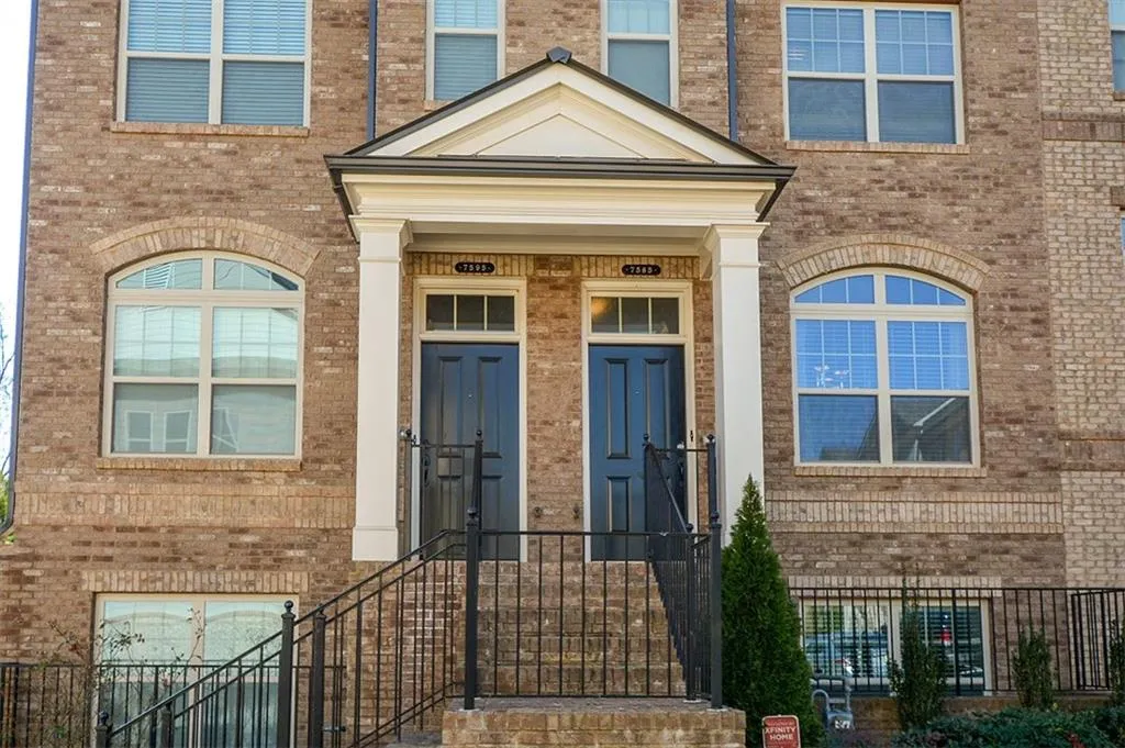 7585 Highland Bluff, Atlanta, Georgia 30328, 3 Bedrooms Bedrooms, ,3 BathroomsBathrooms,Residential,Sold,7585 Highland Bluff,5801489