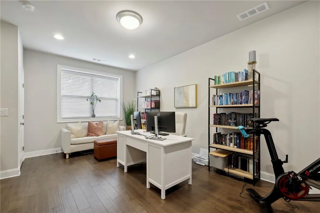 4333 Parkside Place, Atlanta, Georgia 30342, 2 Bedrooms Bedrooms, ,2 BathroomsBathrooms,Residential,Sold,4333 Parkside Place,7232068