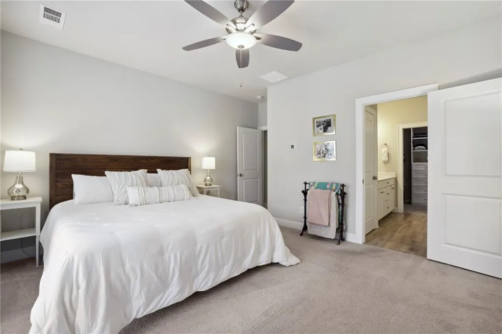 4333 Parkside Place, Atlanta, Georgia 30342, 2 Bedrooms Bedrooms, ,2 BathroomsBathrooms,Residential,Sold,4333 Parkside Place,7232068