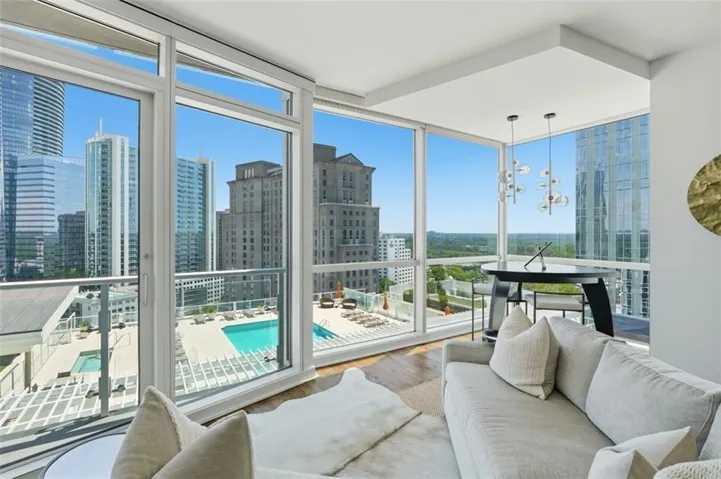 Rare corner unit with 180 degrees of light filled ceiling-to-floor windows