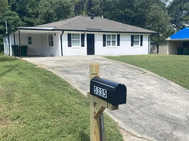 5335 Lee Cir, Forest Park, Georgia 30297