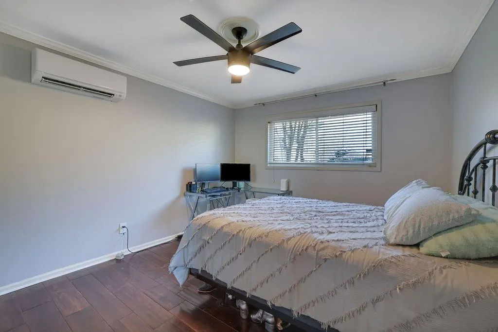 5400 Roswell Road Unit P2, Atlanta, Georgia 30342, 2 Bedrooms Bedrooms, ,1 BathroomBathrooms,Residential,Sold,5400 Roswell Road Unit P2,7508655