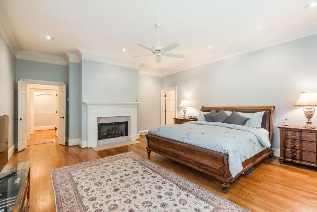 102 Kingston Manor, Sandy Springs, Georgia 30342, 5 Bedrooms Bedrooms, ,4 BathroomsBathrooms,Residential,Sold,102 Kingston Manor,5895319