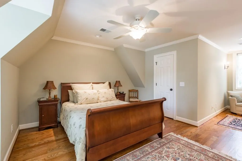 102 Kingston Manor, Sandy Springs, Georgia 30342, 5 Bedrooms Bedrooms, ,4 BathroomsBathrooms,Residential,Sold,102 Kingston Manor,5895319