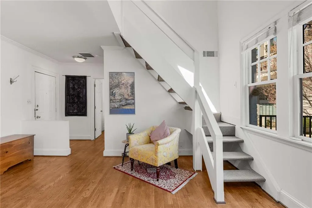 1078 Piedmont Avenue Ne Unit 203, Atlanta, Georgia 30309, 2 Bedrooms Bedrooms, ,2 BathroomsBathrooms,Residential,Sold,1078 Piedmont Avenue Ne Unit 203,7548776