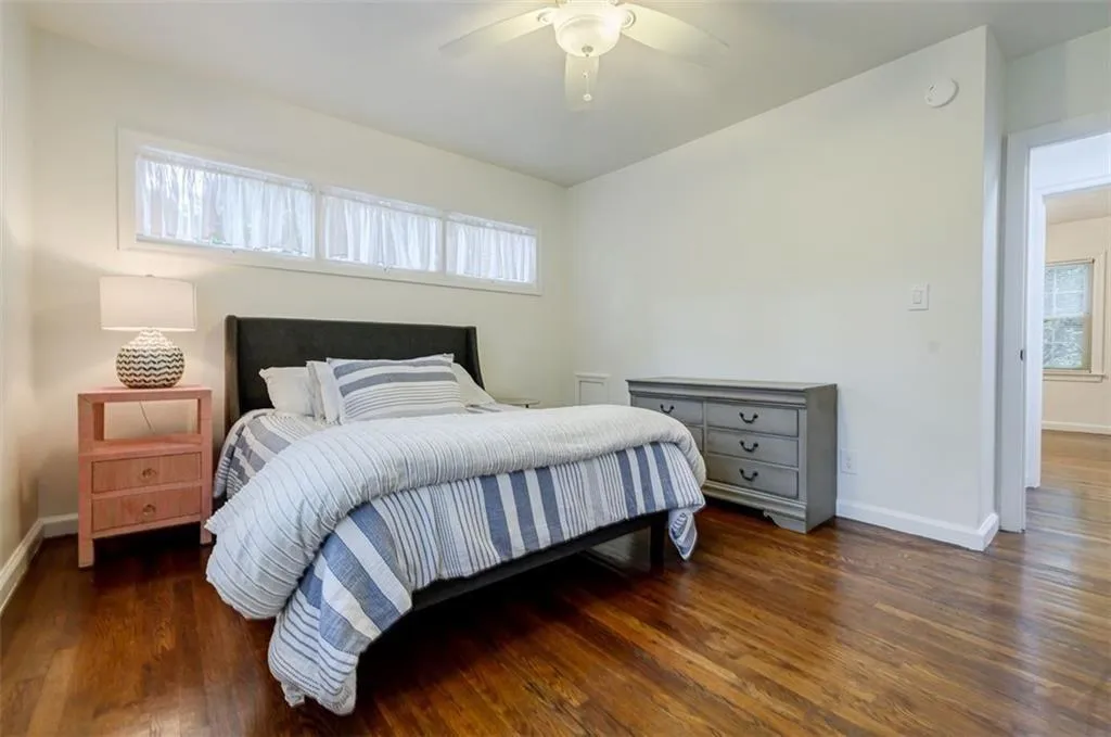 425 Ne Lindbergh Drive Unit G1, Atlanta, Georgia 30305, 2 Bedrooms Bedrooms, ,1 BathroomBathrooms,Residential,For Sale,425 Ne Lindbergh Drive Unit G1,7611778