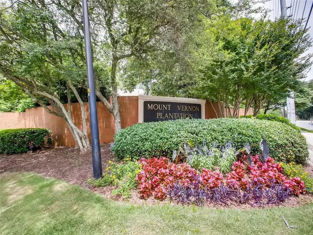 117 Mount Vernon Circle, Atlanta, Georgia 30338, 2 Bedrooms Bedrooms, ,2 BathroomsBathrooms,Residential,Sold,117 Mount Vernon Circle,6023178