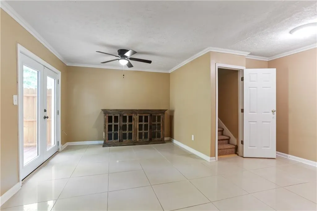 725 Dalrymple Road Unit 4f, Sandy Springs, Georgia 30328, 3 Bedrooms Bedrooms, ,2 BathroomsBathrooms,Residential,Sold,725 Dalrymple Road Unit 4f,6952563