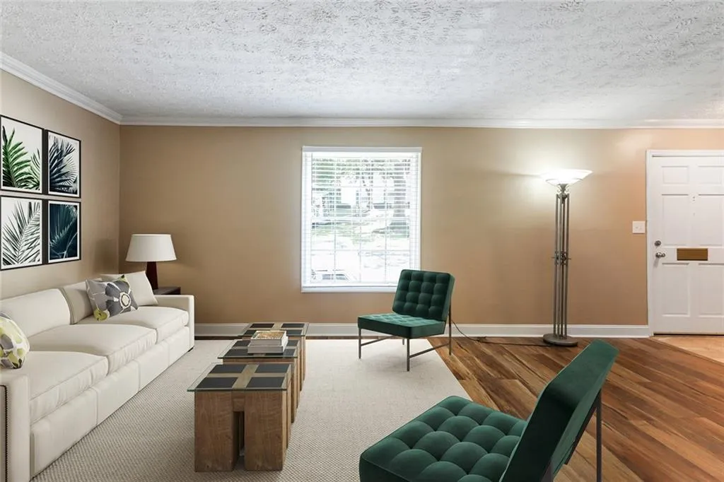725 Dalrymple Road Unit 4f, Sandy Springs, Georgia 30328, 3 Bedrooms Bedrooms, ,2 BathroomsBathrooms,Residential,Sold,725 Dalrymple Road Unit 4f,6952563