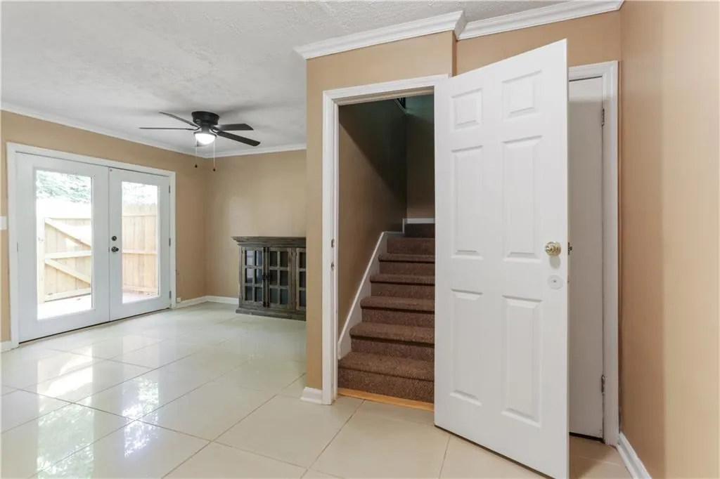 725 Dalrymple Road Unit 4f, Sandy Springs, Georgia 30328, 3 Bedrooms Bedrooms, ,2 BathroomsBathrooms,Residential,Sold,725 Dalrymple Road Unit 4f,6952563