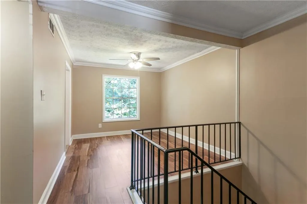 725 Dalrymple Road Unit 4f, Sandy Springs, Georgia 30328, 3 Bedrooms Bedrooms, ,2 BathroomsBathrooms,Residential,Sold,725 Dalrymple Road Unit 4f,6952563