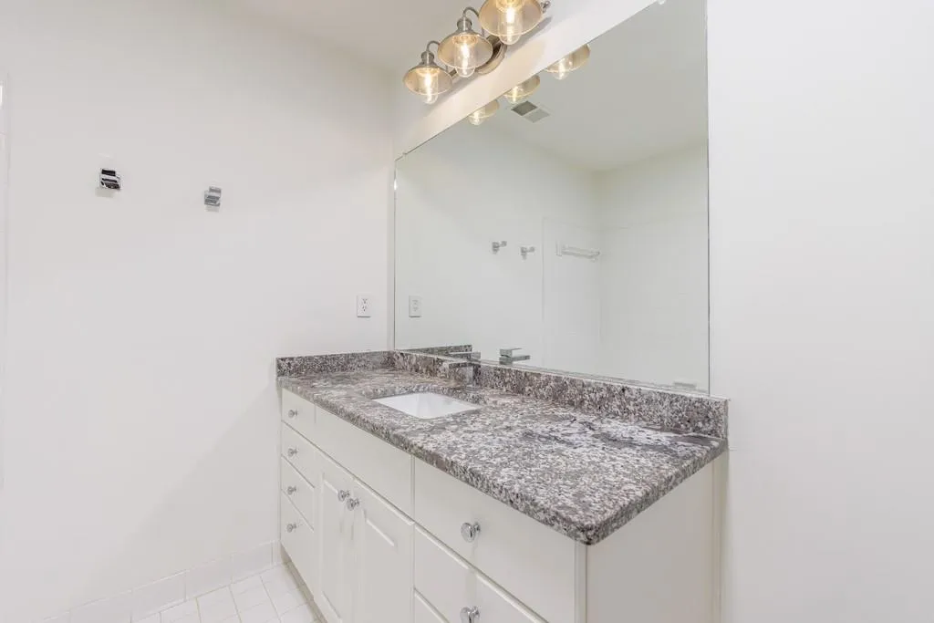 460 Laurel Chase Court, Atlanta, Georgia 30327, 5 Bedrooms Bedrooms, ,4 BathroomsBathrooms,Residential,Sold,460 Laurel Chase Court,7552077