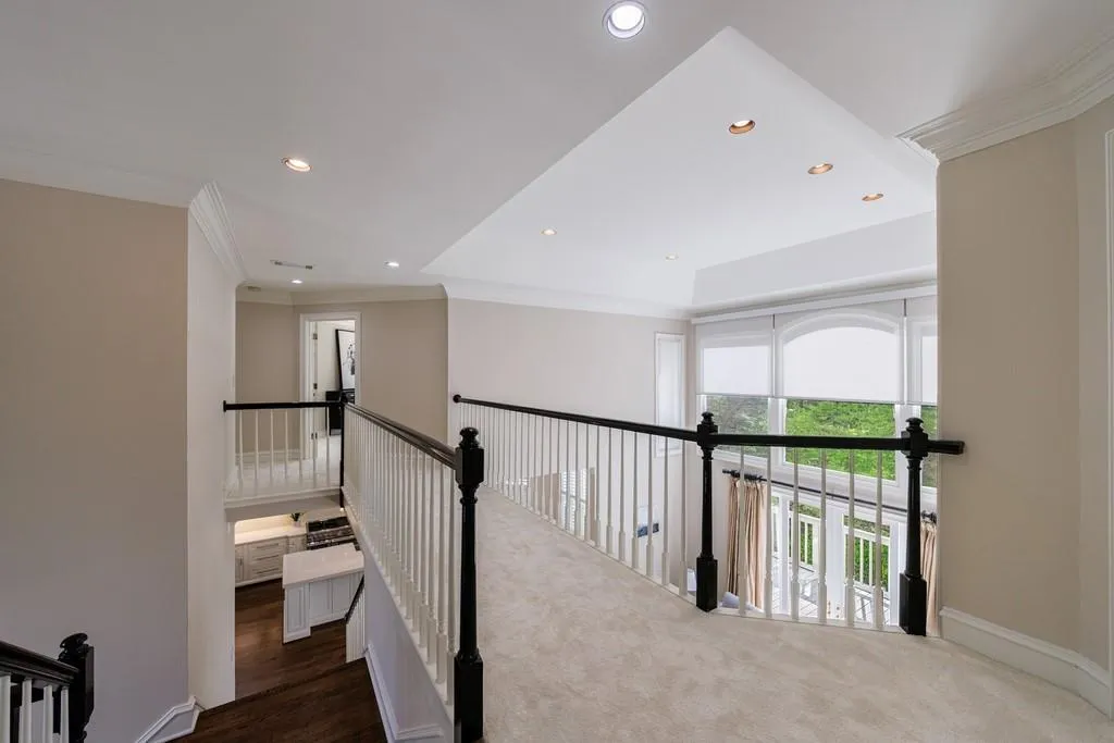 460 Laurel Chase Court, Atlanta, Georgia 30327, 5 Bedrooms Bedrooms, ,4 BathroomsBathrooms,Residential,Sold,460 Laurel Chase Court,7552077