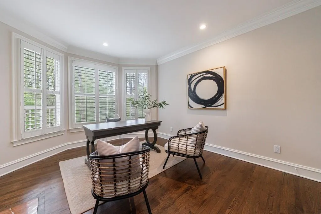 460 Laurel Chase Court, Atlanta, Georgia 30327, 5 Bedrooms Bedrooms, ,4 BathroomsBathrooms,Residential,Sold,460 Laurel Chase Court,7552077