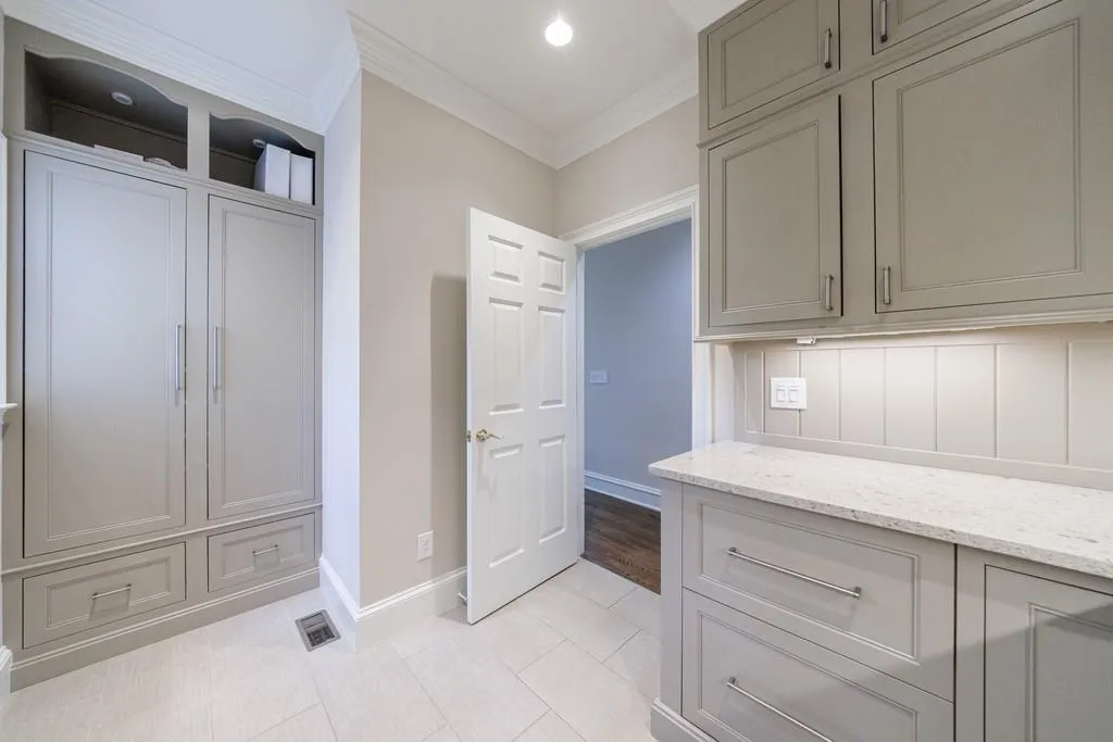 460 Laurel Chase Court, Atlanta, Georgia 30327, 5 Bedrooms Bedrooms, ,4 BathroomsBathrooms,Residential,Sold,460 Laurel Chase Court,7552077