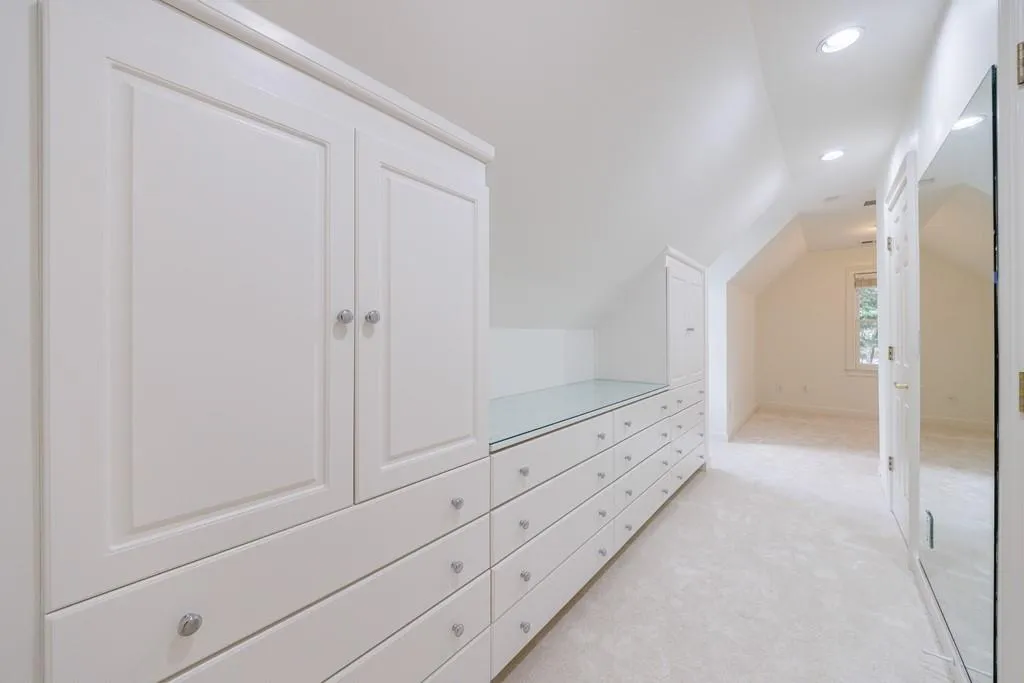 460 Laurel Chase Court, Atlanta, Georgia 30327, 5 Bedrooms Bedrooms, ,4 BathroomsBathrooms,Residential,Sold,460 Laurel Chase Court,7552077