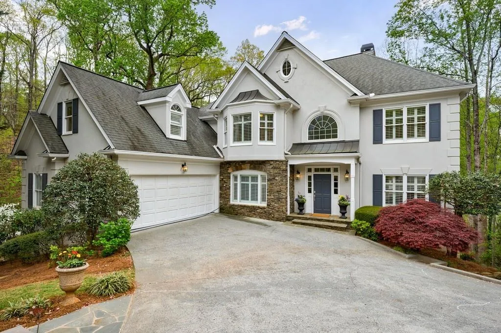 460 Laurel Chase Court, Atlanta, Georgia 30327, 5 Bedrooms Bedrooms, ,4 BathroomsBathrooms,Residential,Sold,460 Laurel Chase Court,7552077