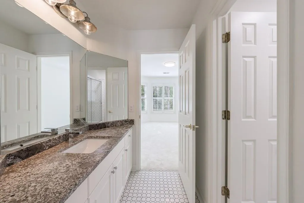 460 Laurel Chase Court, Atlanta, Georgia 30327, 5 Bedrooms Bedrooms, ,4 BathroomsBathrooms,Residential,Sold,460 Laurel Chase Court,7552077
