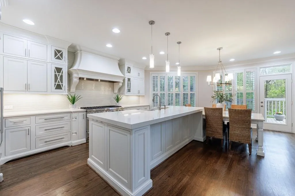 460 Laurel Chase Court, Atlanta, Georgia 30327, 5 Bedrooms Bedrooms, ,4 BathroomsBathrooms,Residential,Sold,460 Laurel Chase Court,7552077