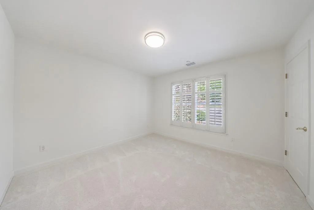 460 Laurel Chase Court, Atlanta, Georgia 30327, 5 Bedrooms Bedrooms, ,4 BathroomsBathrooms,Residential,Sold,460 Laurel Chase Court,7552077