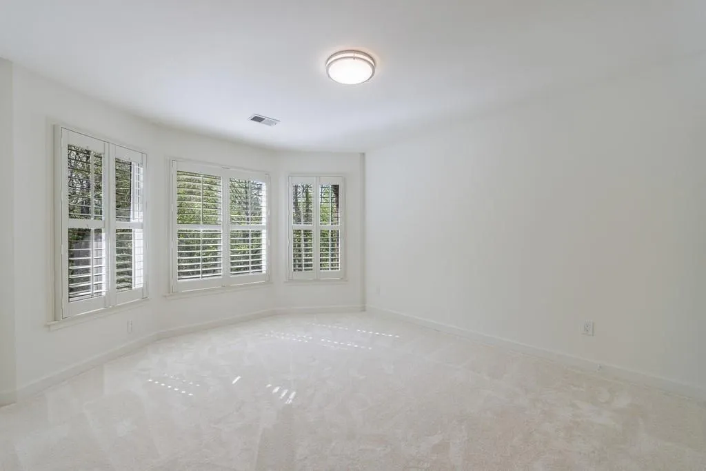 460 Laurel Chase Court, Atlanta, Georgia 30327, 5 Bedrooms Bedrooms, ,4 BathroomsBathrooms,Residential,Sold,460 Laurel Chase Court,7552077