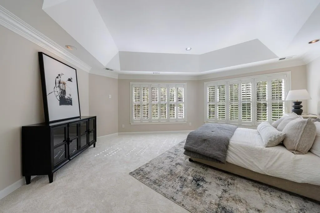 460 Laurel Chase Court, Atlanta, Georgia 30327, 5 Bedrooms Bedrooms, ,4 BathroomsBathrooms,Residential,Sold,460 Laurel Chase Court,7552077