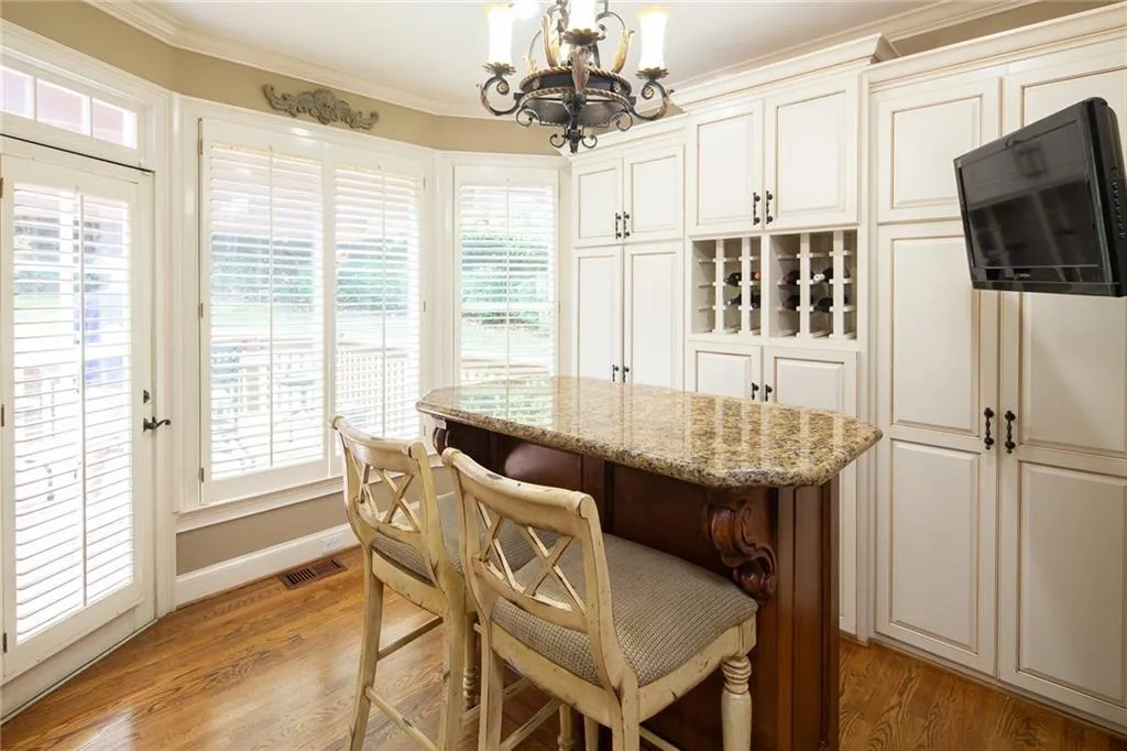 120 Chelveston Place, Sandy Springs, Georgia 30350, 5 Bedrooms Bedrooms, ,4 BathroomsBathrooms,Residential,Sold,120 Chelveston Place,6897782