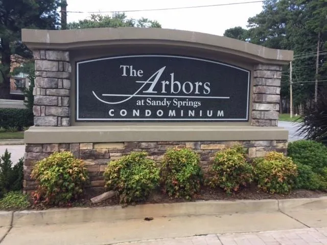 6940 Roswell Road Unit 3c, Atlanta, Georgia 30328, 3 Bedrooms Bedrooms, ,1 BathroomBathrooms,Residential,Sold,6940 Roswell Road Unit 3c,5899580