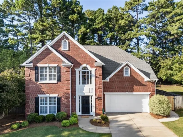 140 Ashbrook Lane, Roswell, Georgia 30075