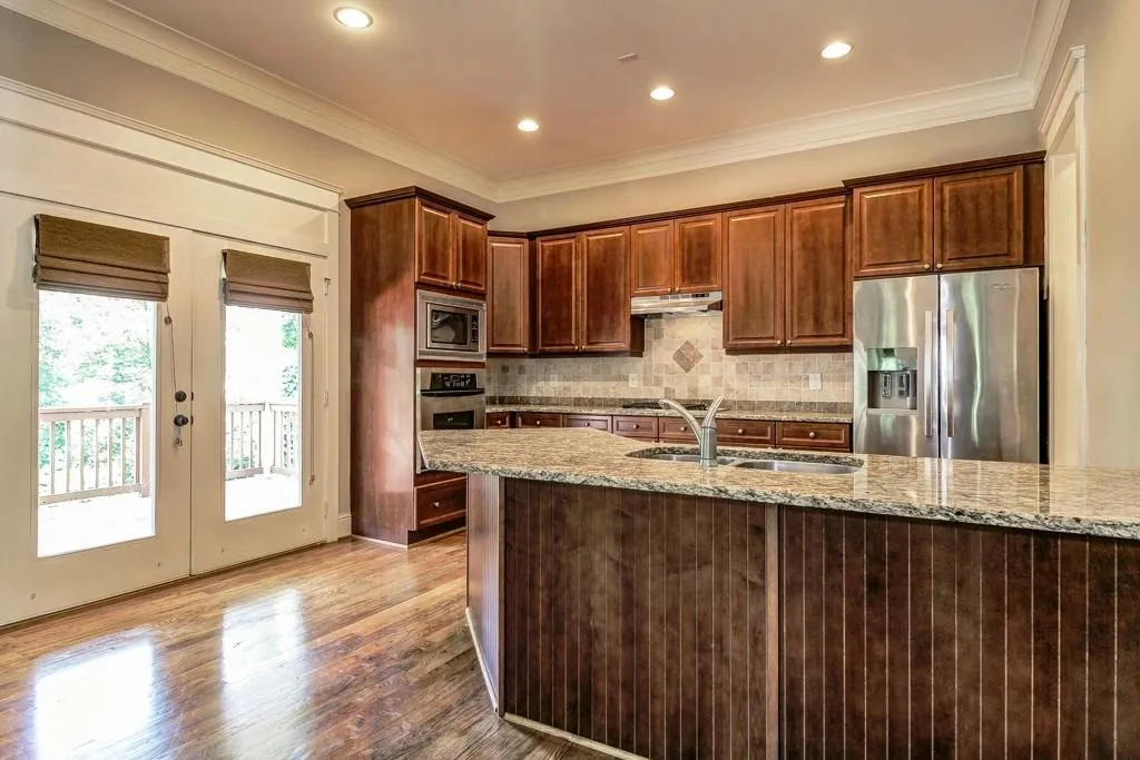 8500 Angels Walk, Sandy Springs, Georgia 30350, 3 Bedrooms Bedrooms, ,2 BathroomsBathrooms,Residential,Sold,8500 Angels Walk,5701206