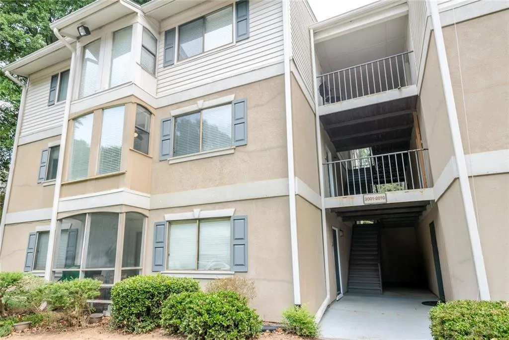 2003 Wingate Way, Sandy Springs, Georgia 30350, 1 Bedroom Bedrooms, ,1 BathroomBathrooms,Residential,Sold,2003 Wingate Way,7074861