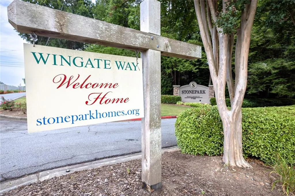 2003 Wingate Way, Sandy Springs, Georgia 30350, 1 Bedroom Bedrooms, ,1 BathroomBathrooms,Residential,Sold,2003 Wingate Way,7074861