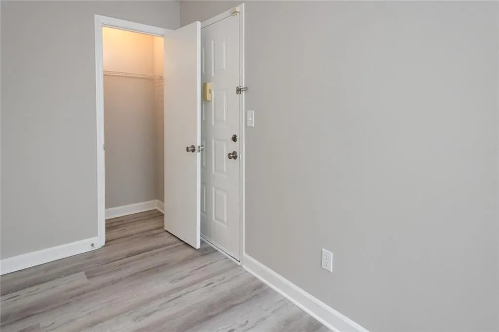2003 Wingate Way, Sandy Springs, Georgia 30350, 1 Bedroom Bedrooms, ,1 BathroomBathrooms,Residential,Sold,2003 Wingate Way,7074861
