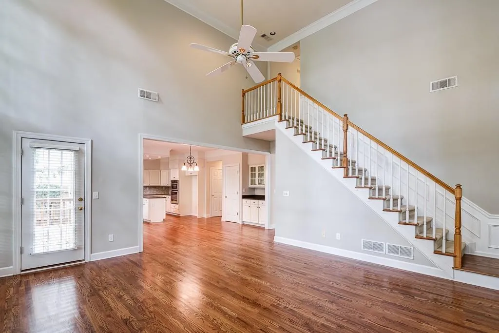 630 Glenridge Close Drive Ne, Sandy Springs, Georgia 30328, 4 Bedrooms Bedrooms, ,2 BathroomsBathrooms,Residential,Sold,630 Glenridge Close Drive Ne,5604334