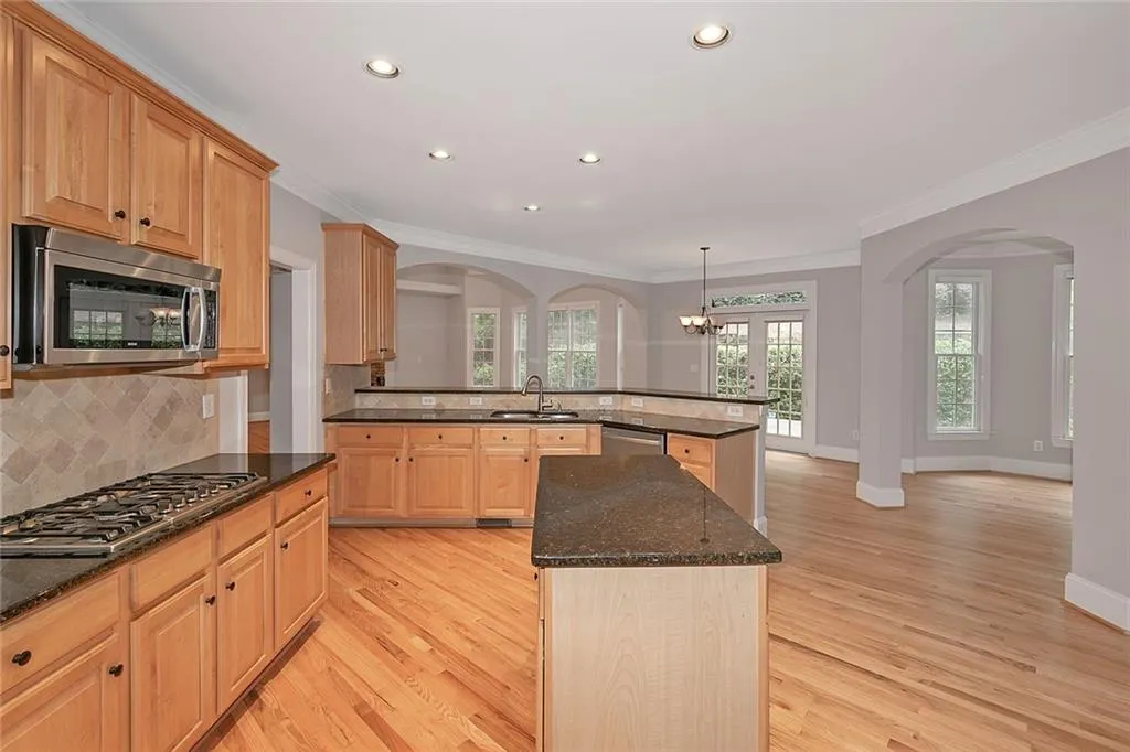 230 Westminister Place, Atlanta, Georgia 30350, 5 Bedrooms Bedrooms, ,5 BathroomsBathrooms,Residential,Sold,230 Westminister Place,6960925