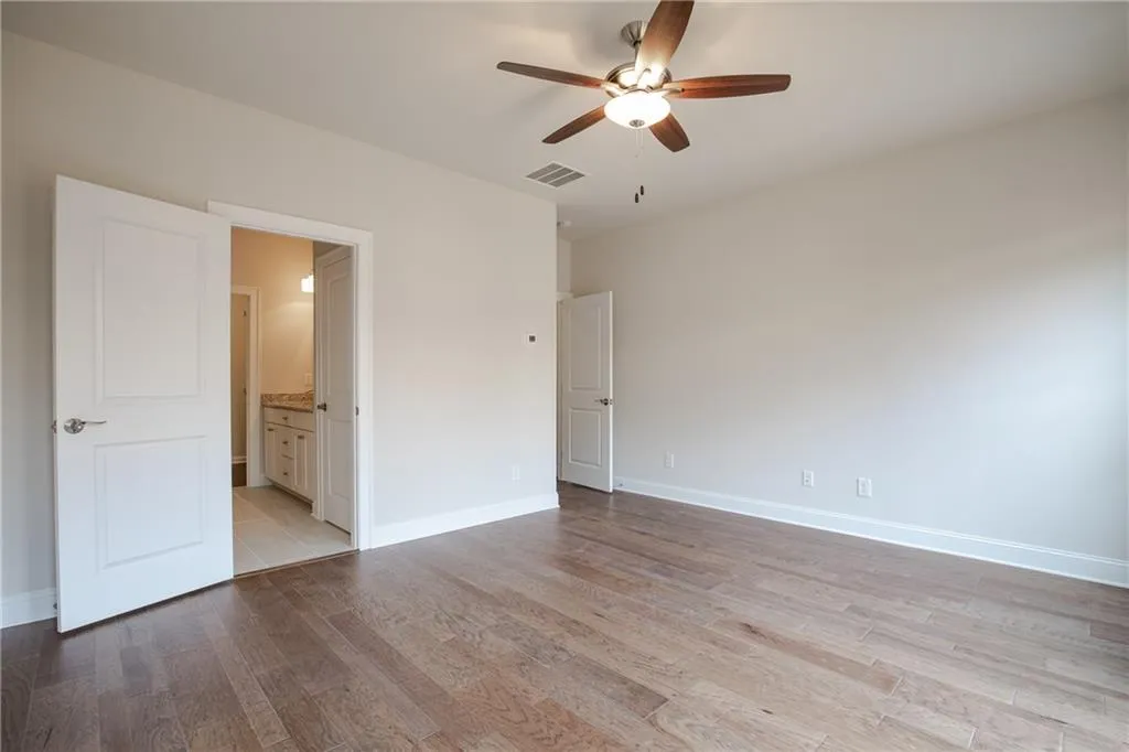 4207 Deming Circle, Atlanta, Georgia 30342, 2 Bedrooms Bedrooms, ,2 BathroomsBathrooms,Residential,Sold,4207 Deming Circle,6536256