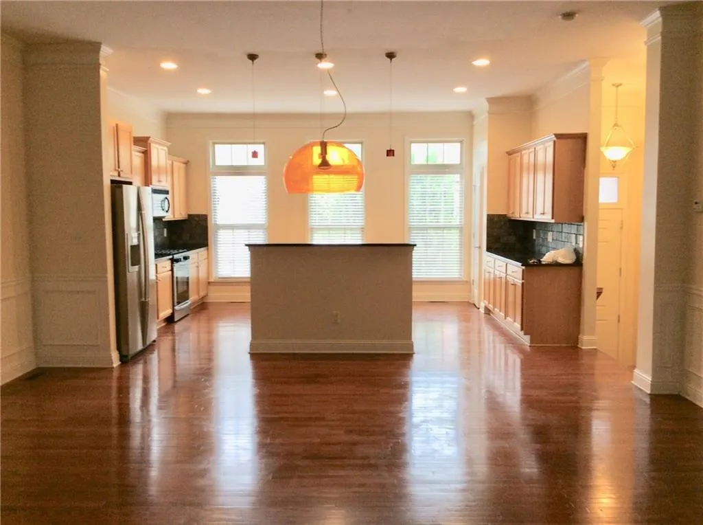 2075 Callaway Court Nw, Atlanta, Georgia 30318, 3 Bedrooms Bedrooms, ,3 BathroomsBathrooms,Residential,Sold,2075 Callaway Court Nw,5919984
