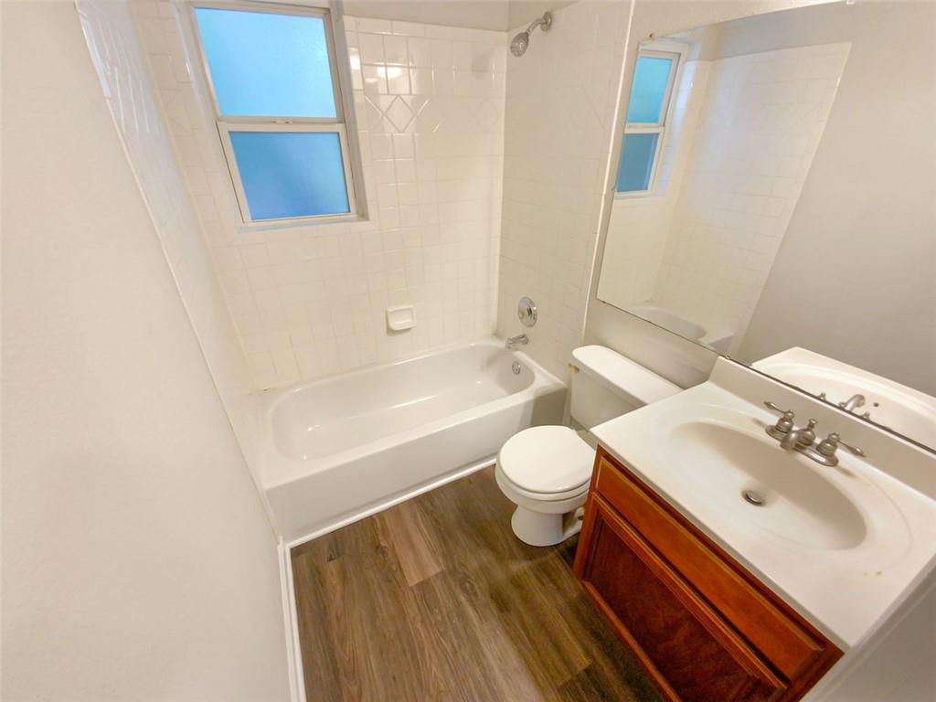 6940 ROSWELL Road Unit 16A, Atlanta, Georgia 30328, 2 Bedrooms Bedrooms, ,1 BathroomBathrooms,Residential,Sold,6940 ROSWELL Road Unit 16A,7309217