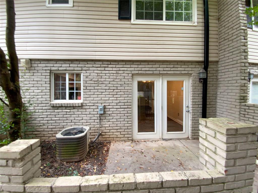 6940 ROSWELL Road Unit 16A, Atlanta, Georgia 30328, 2 Bedrooms Bedrooms, ,1 BathroomBathrooms,Residential,Sold,6940 ROSWELL Road Unit 16A,7309217