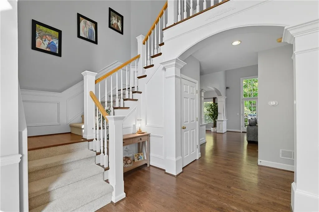 1154 Fairway Gardens Ne, Brookhaven, Georgia 30319, 4 Bedrooms Bedrooms, ,4 BathroomsBathrooms,Residential,For Sale,1154 Fairway Gardens Ne,7646115