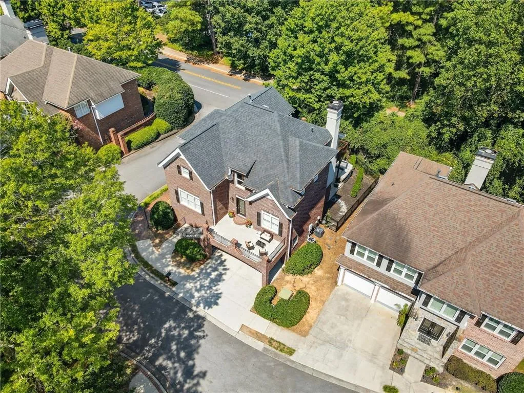 1154 Fairway Gardens Ne, Brookhaven, Georgia 30319, 4 Bedrooms Bedrooms, ,4 BathroomsBathrooms,Residential,For Sale,1154 Fairway Gardens Ne,7646115