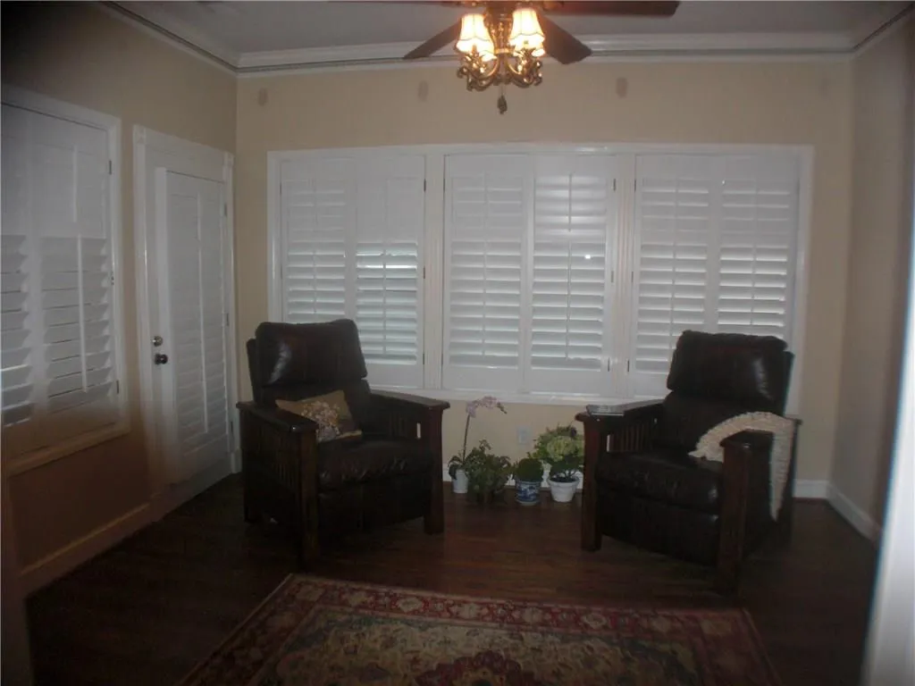5233 Glenridge Drive Ne Unit 5233, Sandy Springs, Georgia 30342, 3 Bedrooms Bedrooms, ,2 BathroomsBathrooms,Residential,Sold,5233 Glenridge Drive Ne Unit 5233,5711591