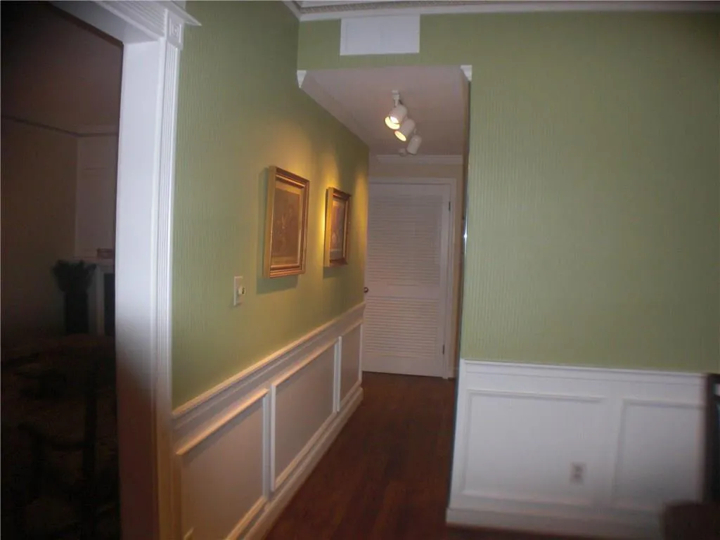 5233 Glenridge Drive Ne Unit 5233, Sandy Springs, Georgia 30342, 3 Bedrooms Bedrooms, ,2 BathroomsBathrooms,Residential,Sold,5233 Glenridge Drive Ne Unit 5233,5711591